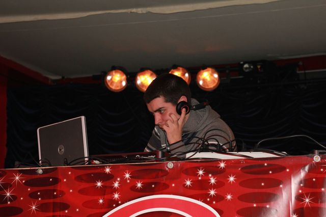 Диджей Максим